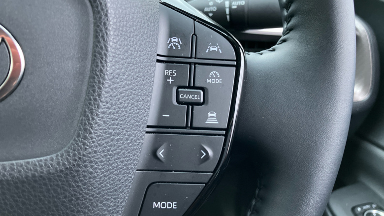 Toyota Prius 2.0 PHEV Design 5dr CVT Hatchback